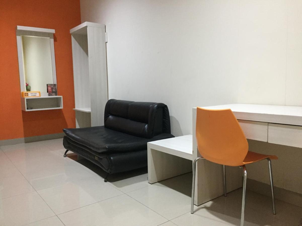 Reddoorz Plus @ Hotel Alden Makassar Dış mekan fotoğraf